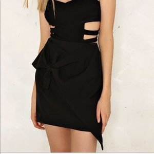 🆕 Nasty Gal Laura Tie Wrap Black Mini Skirt